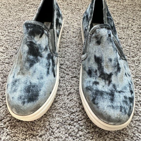 Shiny Blue/Silver Crushed Velvet Slip On Shoes - Picture 3 of 10